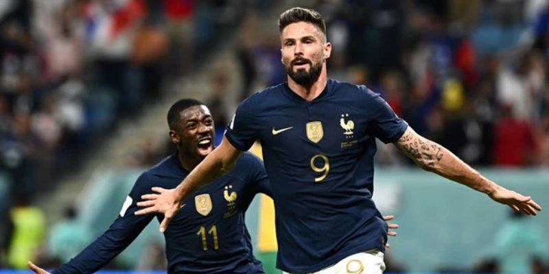 Tổng hợp sự nghiệp bóng đá của ngôi sao Giroud