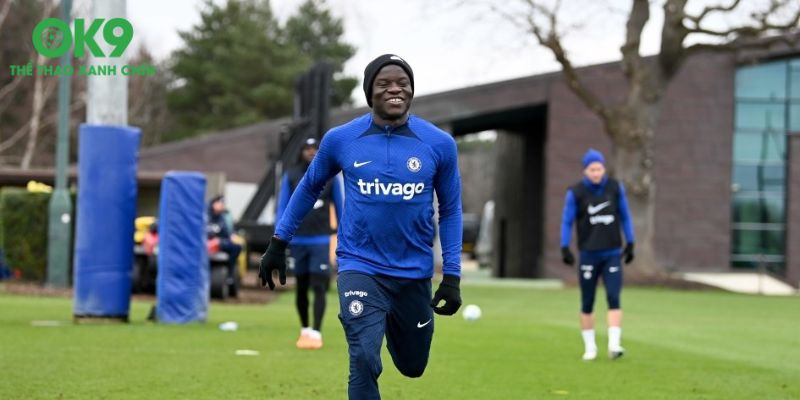 Kante trong màu áo Chelsea